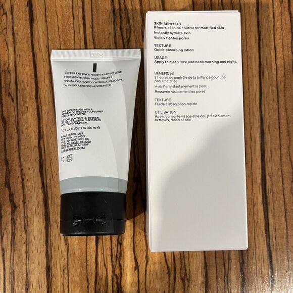 Lab Series Oil Control Moisturizer 1.7oz/50ml - Picture 2 of 2